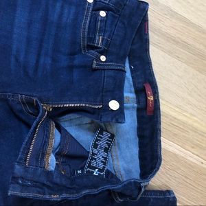 Slim illusion seven for all mankind size 26